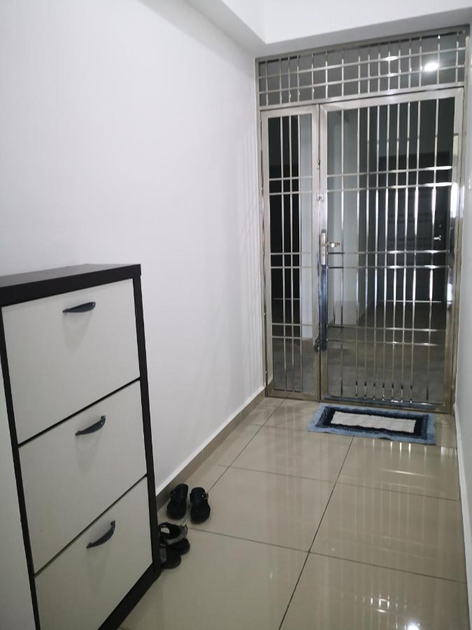 Coco Homestay 旅人の家@The Venus Sitiawan Perak Dış mekan fotoğraf