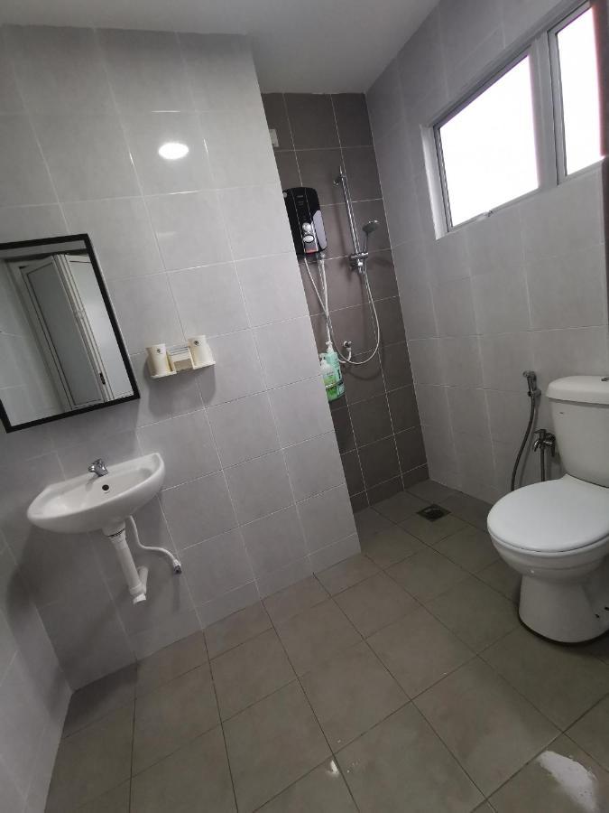Coco Homestay 旅人の家@The Venus Sitiawan Perak Dış mekan fotoğraf
