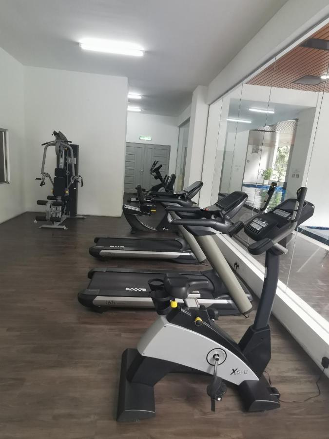 Coco Homestay 旅人の家@The Venus Sitiawan Perak Dış mekan fotoğraf